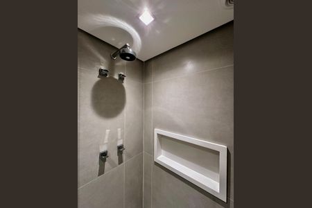 Apartamento para alugar com 32m², 0 quarto e 1 vaga Apartamento para alugar com 32m², 0 quarto e 1 vagaBanheiro