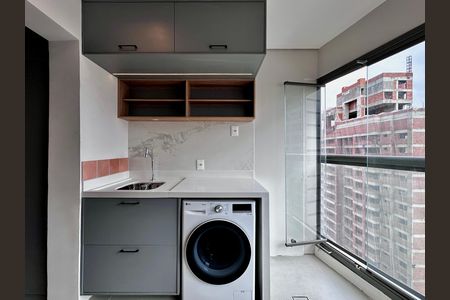Apartamento para alugar com 32m², 0 quarto e 1 vaga Apartamento para alugar com 32m², 0 quarto e 1 vagaÁrea de Serviço