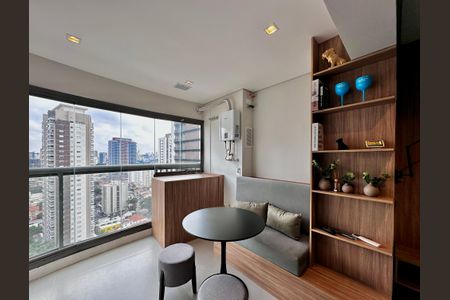 Apartamento para alugar com 32m², 0 quarto e 1 vaga Apartamento para alugar com 32m², 0 quarto e 1 vagaStudio