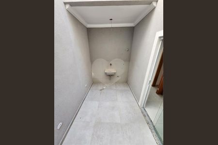 Casa à venda com 85m², 3 quartos e 2 vagas