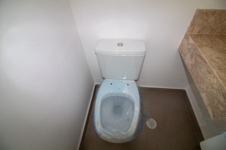 Apartamento à venda com 134m², 3 quartos e 2 vagas Apartamento à venda com 134m², 3 quartos e 2 vagasLavabo da Sala