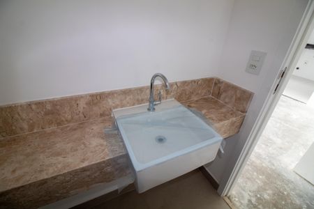 Apartamento à venda com 134m², 3 quartos e 2 vagas Apartamento à venda com 134m², 3 quartos e 2 vagasLavabo da Sala