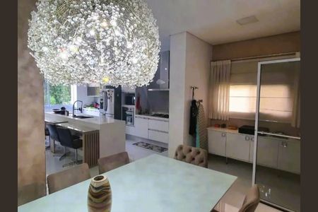 Apartamento à venda com 4 quartos, 214m² em Parque Reboucas, São Paulo