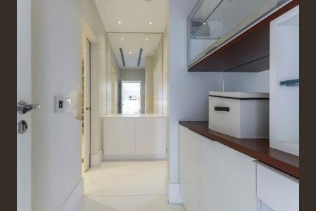 Apartamento à venda com 465m², 4 quartos e 5 vagas
