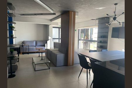 Apartamento à venda com 2 quartos, 46m² em Vila Suzana, São Paulo