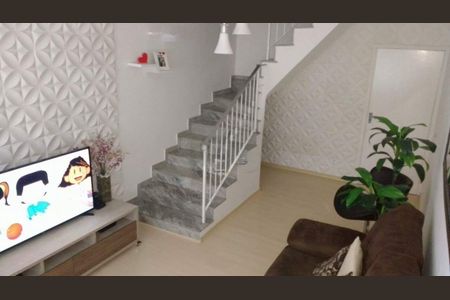 Casa à venda com 4 quartos, 200m² em Vila Yolanda, Osasco