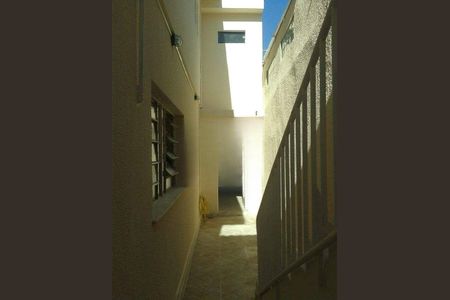 Casa à venda com 4 quartos, 200m² em Vila Yolanda, Osasco