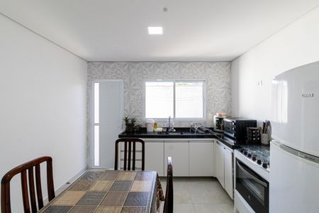 Casa para alugar com 180m², 3 quartos e 2 vagasCozinha