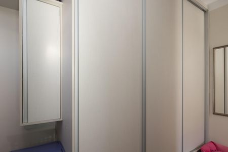 Casa à venda com 164m², 3 quartos e 4 vagas Casa à venda com 164m², 3 quartos e 4 vagasCloset