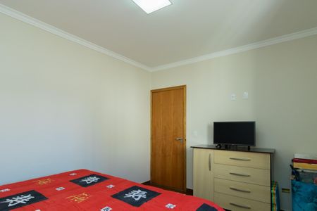 Casa à venda com 164m², 3 quartos e 4 vagas Casa à venda com 164m², 3 quartos e 4 vagasQuarto 1