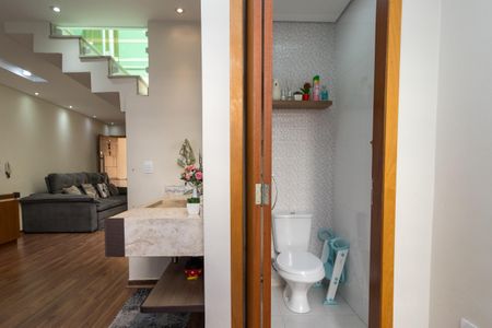 Casa à venda com 164m², 3 quartos e 4 vagas Casa à venda com 164m², 3 quartos e 4 vagasLavabo