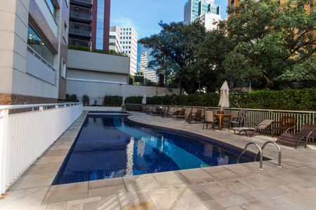 Apartamento à venda com 107m², 3 quartos e 2 vagasPiscina