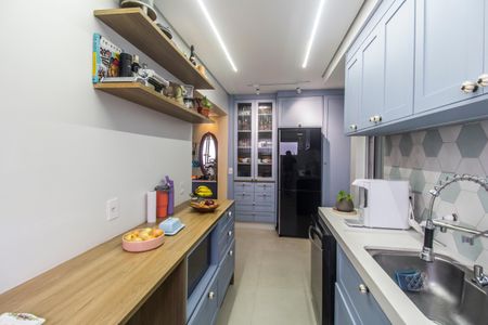 Apartamento à venda com 107m², 3 quartos e 2 vagas Apartamento à venda com 107m², 3 quartos e 2 vagasCozinha