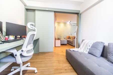 Apartamento à venda com 107m², 3 quartos e 2 vagas Apartamento à venda com 107m², 3 quartos e 2 vagasEscritório