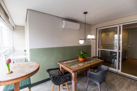 Varanda gourmet de apartamento à venda com 3 quartos, 107m² em Empresarial 18 do Forte, Barueri