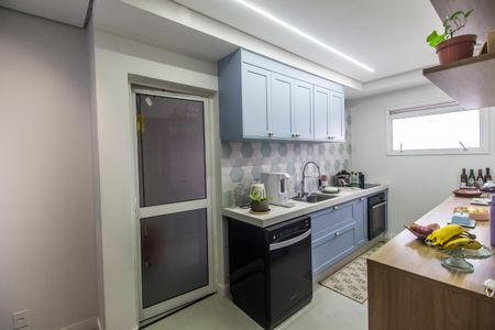 Apartamento à venda com 107m², 3 quartos e 2 vagas Apartamento à venda com 107m², 3 quartos e 2 vagasCozinha
