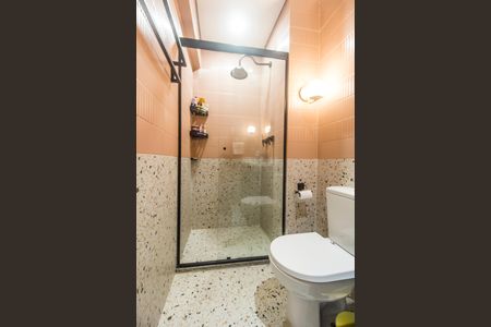 Apartamento à venda com 107m², 3 quartos e 2 vagas Apartamento à venda com 107m², 3 quartos e 2 vagasBanheiro da Suíte 1