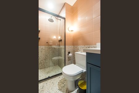 Apartamento à venda com 107m², 3 quartos e 2 vagas Apartamento à venda com 107m², 3 quartos e 2 vagasBanheiro da Suíte 1