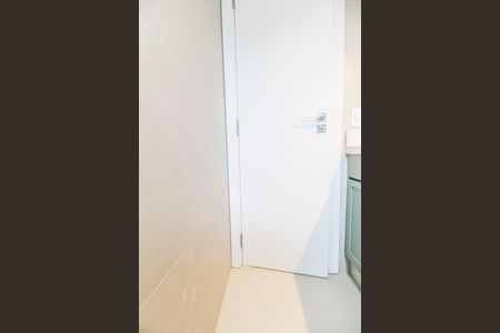 Apartamento à venda com 107m², 3 quartos e 2 vagas Apartamento à venda com 107m², 3 quartos e 2 vagasBanheiro da Suíte 2