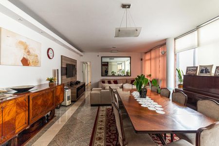Apartamento à venda com 170m², 3 quartos e 1 vagaSala