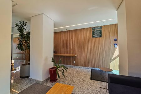 Apartamento à venda com 52m², 2 quartos e 2 vagasHall social