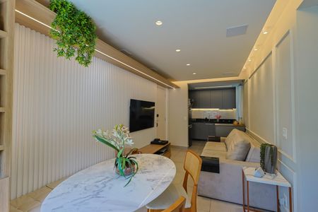 Sala de apartamento à venda com 2 quartos, 52m² em Coração Eucarístico, Belo Horizonte