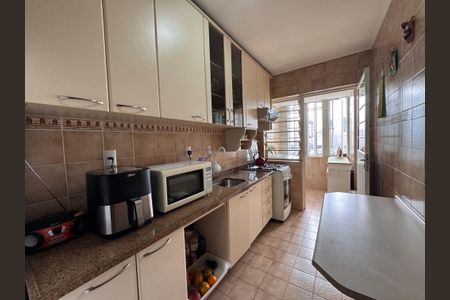 Apartamento à venda com 73m², 2 quartos e 1 vagaCozinha