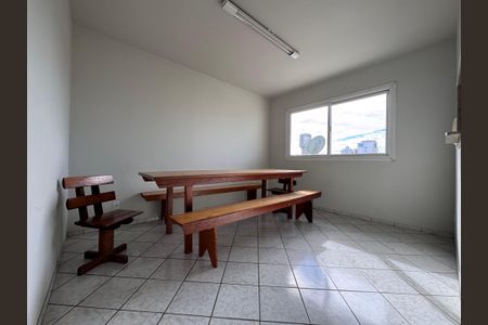 Apartamento à venda com 73m², 2 quartos e 1 vagaÁrea comum