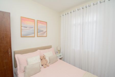 Apartamento à venda com 69m², 3 quartos e 1 vagaQuarto 2