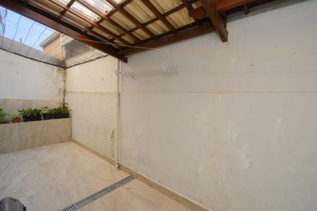 Apartamento à venda com 69m², 3 quartos e 1 vagaÀrea Privativa e Serviço