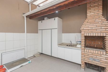 Casa à venda com 120m², 3 quartos e 2 vagasChurrasqueira