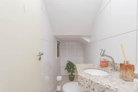 Casa à venda com 120m², 3 quartos e 2 vagasLavabo
