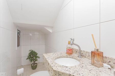 Casa à venda com 120m², 3 quartos e 2 vagasLavabo