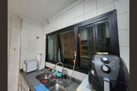 Apartamento à venda com 130m², 4 quartos e 2 vagas Apartamento à venda com 130m², 4 quartos e 2 vagasCozinha