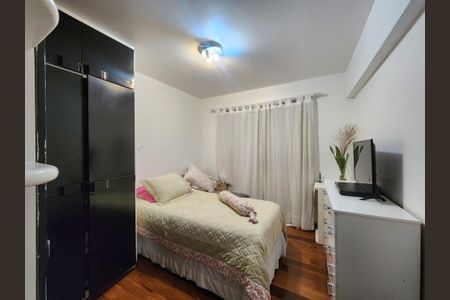 Apartamento à venda com 130m², 4 quartos e 2 vagas Apartamento à venda com 130m², 4 quartos e 2 vagasQuarto 1