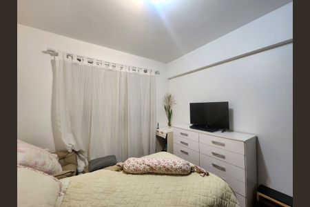 Apartamento à venda com 130m², 4 quartos e 2 vagas Apartamento à venda com 130m², 4 quartos e 2 vagasQuarto 1