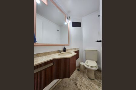 Apartamento à venda com 130m², 4 quartos e 2 vagas Apartamento à venda com 130m², 4 quartos e 2 vagasLavabo