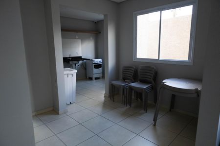 Apartamento à venda com 32m², 2 quartos e sem vagaÁrea comum