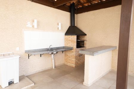 Apartamento à venda com 32m², 2 quartos e sem vagaÁrea comum