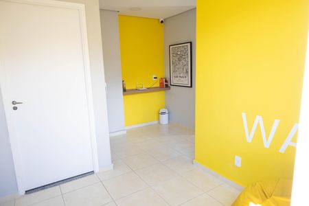 Apartamento à venda com 32m², 2 quartos e sem vagaÁrea comum