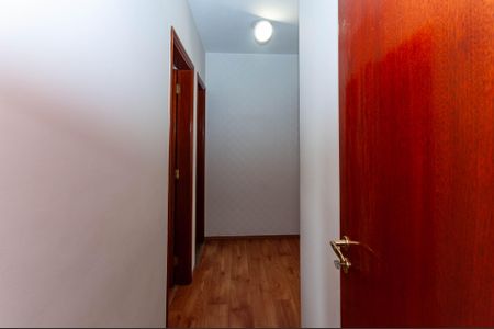 Apartamento à venda com 130m², 3 quartos e 2 vagasCorredor Quartos