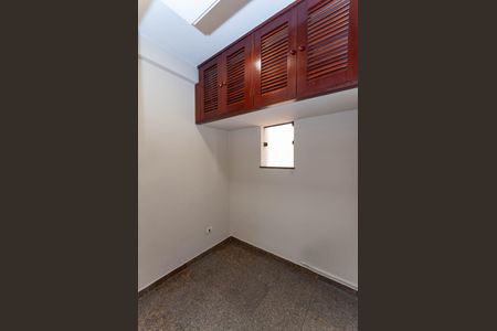 Apartamento à venda com 130m², 3 quartos e 2 vagasÁrea de Serviço