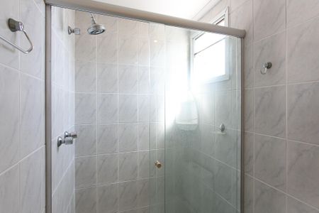 Apartamento à venda com 68m², 2 quartos e 1 vaga Apartamento à venda com 68m², 2 quartos e 1 vagaBanheiro da Suíte