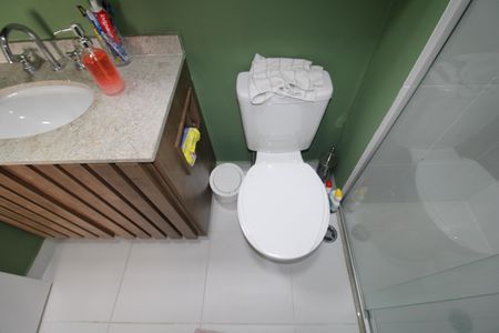 Apartamento à venda com 64m², 2 quartos e 1 vagaBanheiro 2