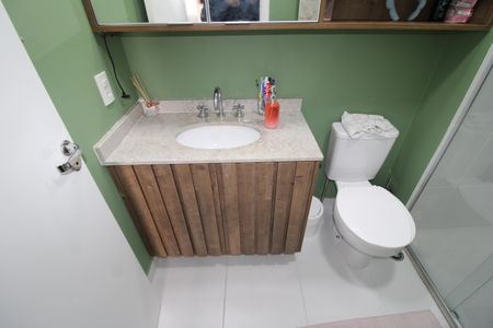 Apartamento à venda com 64m², 2 quartos e 1 vagaBanheiro 2