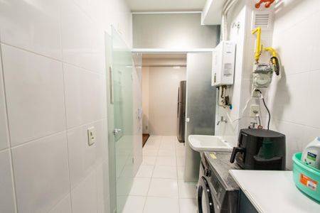 Apartamento à venda com 65m², 2 quartos e 1 vagaÁrea de serviço