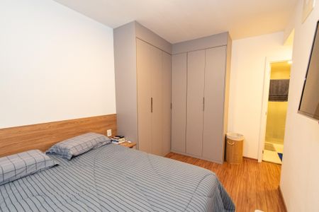 Apartamento à venda com 65m², 2 quartos e 1 vagaSuíte