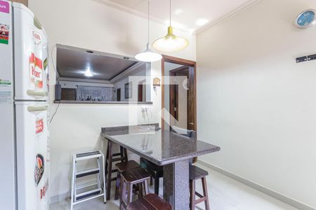 Casa à venda com 168m², 2 quartos e 3 vagas