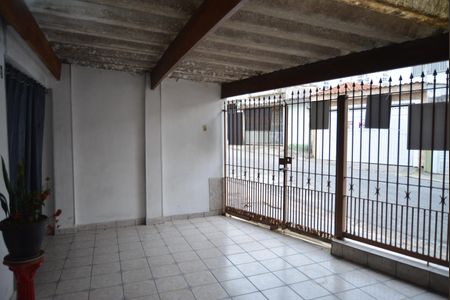 Casa à venda com 165m², 4 quartos e 2 vagasGaragem