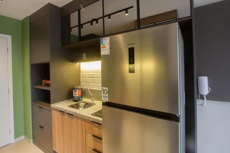 Cozinha de apartamento à venda com 1 quarto, 26m² em Jardim das Acacias, São Paulo